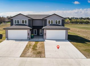 1726 Heart Ridge Loop SE, Mandan, ND 58554