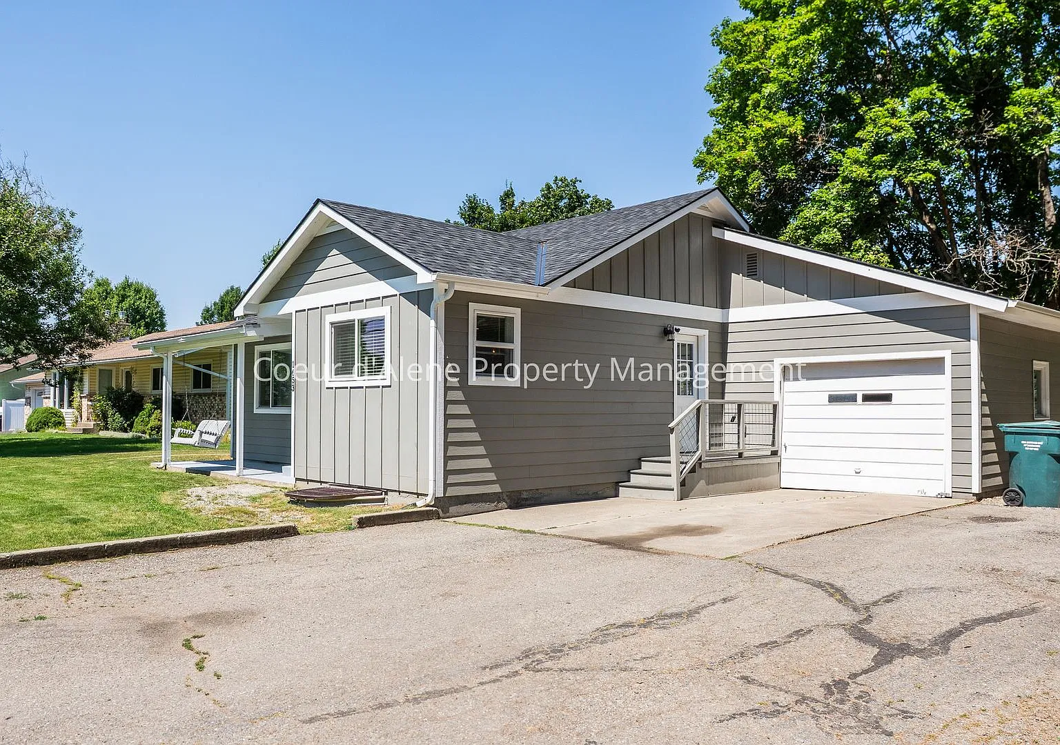 3 bed house near Hayden Lake Country Club — Photo 2