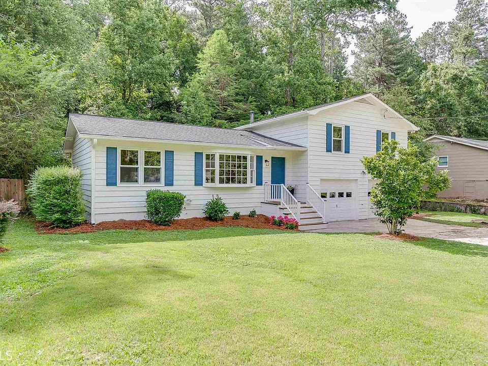1st image of 3090 Karen Ln #481