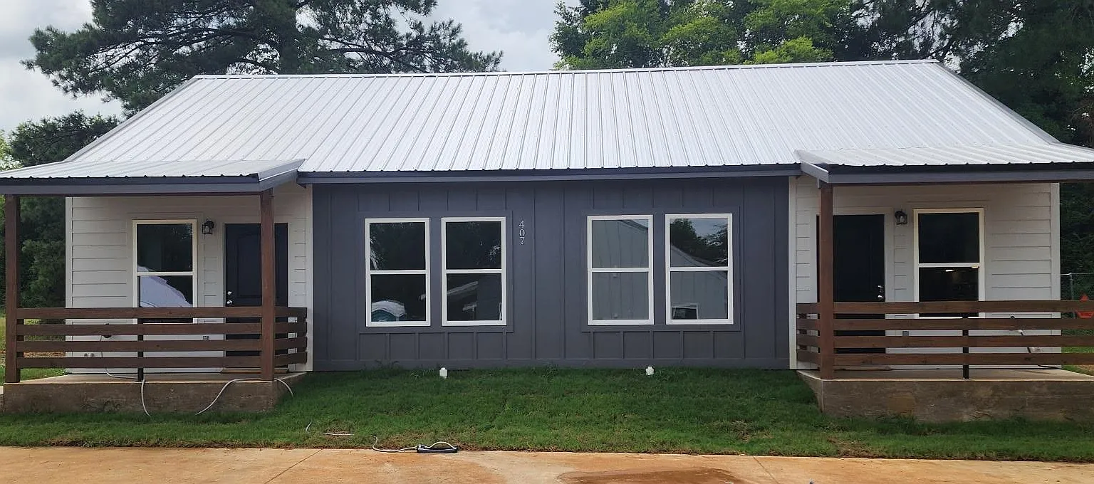 2 bed, 1.0 bath, 815 sqft, $1,250 — Photo 2