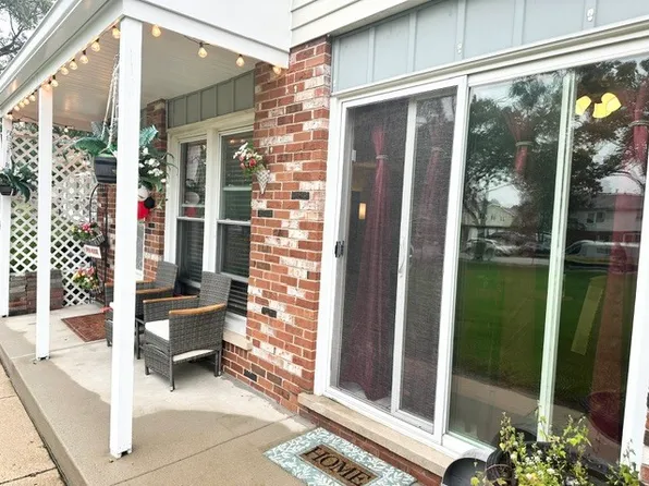 19519 116th Ave Unit B, Mokena, IL 60448