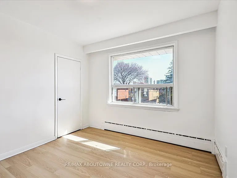 2 Wesley St #5 — Photo 27