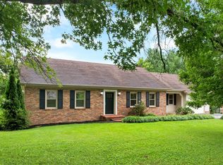 19452 Pleasant View Dr, Abingdon, VA 24211