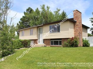 1379 E 1025 N, Layton, UT 84040