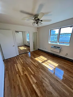 Rented by Keller Williams NYC | media 15