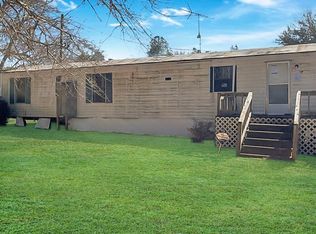 656 Ivey Ln, Sandersville, GA 31082