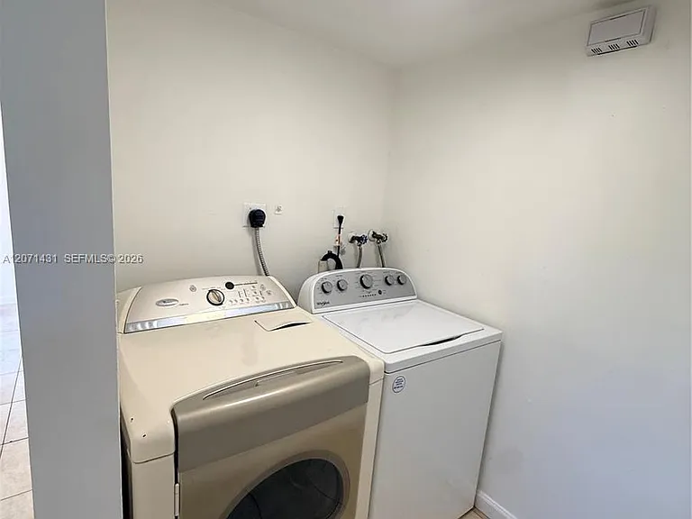 9645 SW 148th Pl #9645 — Photo 19