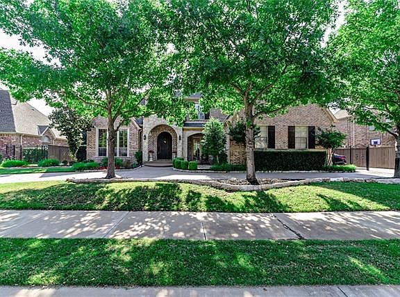 3rd image of 1613 Byron Nelson Pkwy