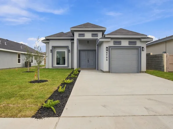 6703 El Jinete Dr, Laredo, TX 78046