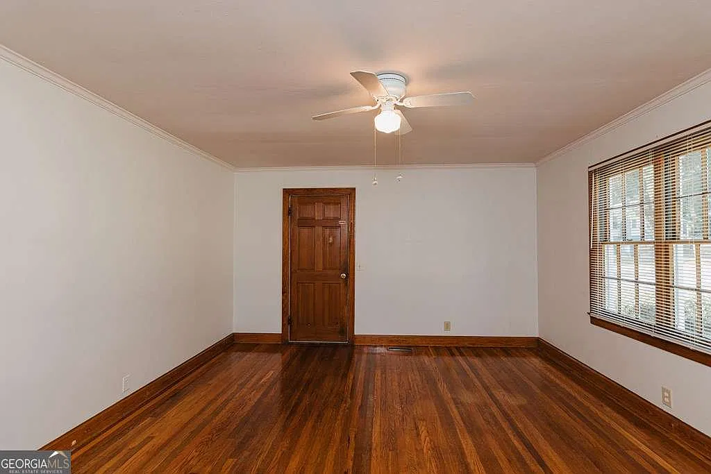 2 bed, 1000 sqft, $1,500 — Photo 4