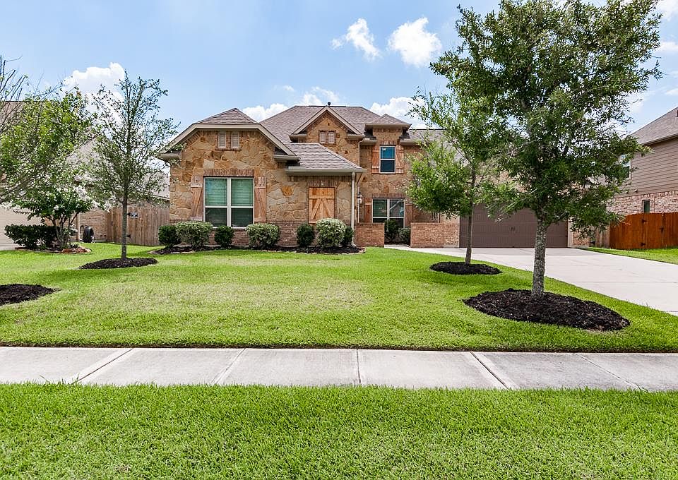 1st image of 15807 Starcreek Ln