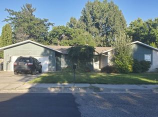 2357 Oak Trail Dr, Idaho Falls, ID 83404