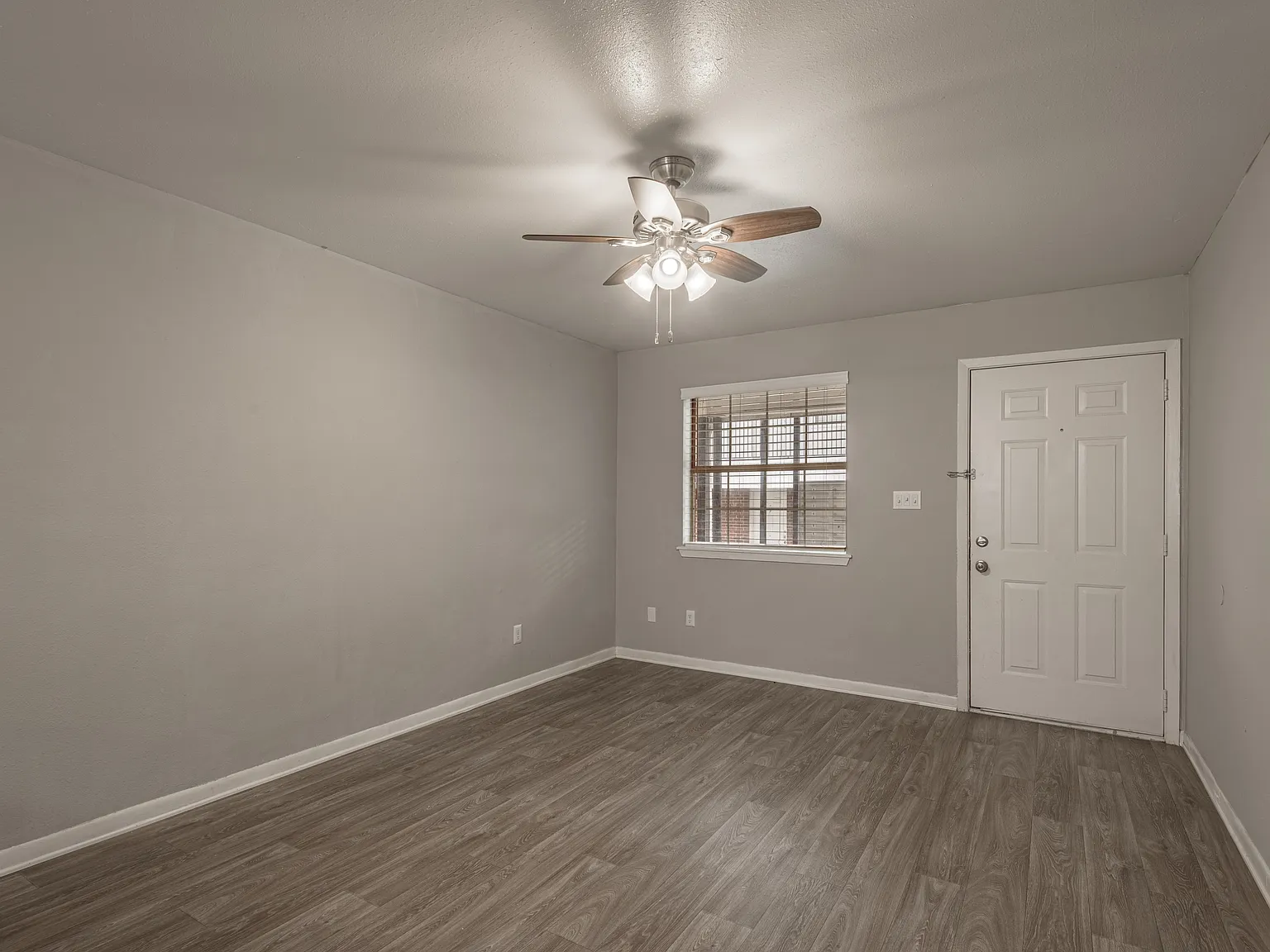 600 Palm Street - 2 — Photo 2