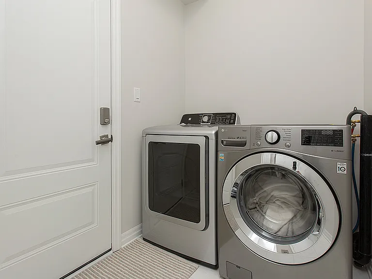 1538 Davenport Cres #HOUSE — Photo 17
