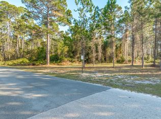 711 NE Avenue H, Carrabelle, FL 32322