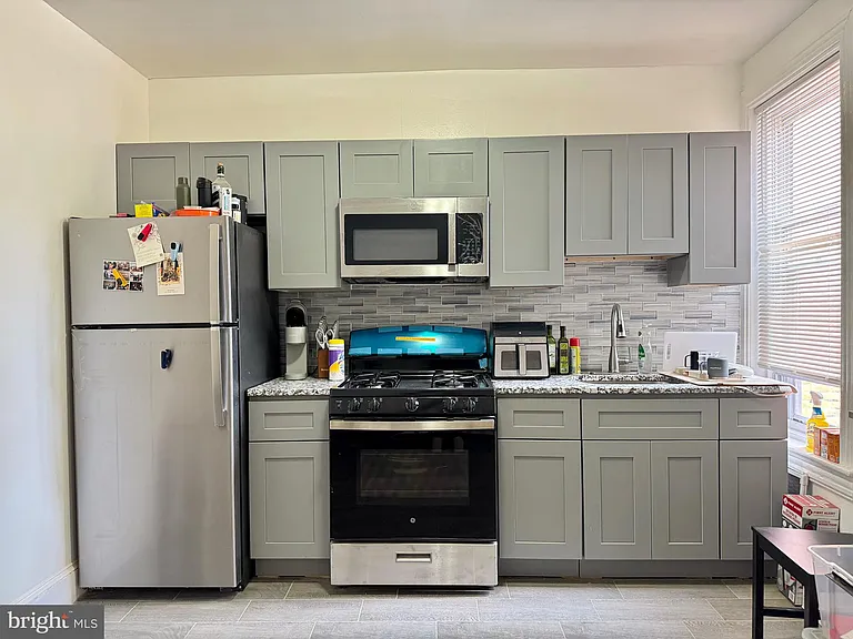 325 N Preston St #2 — Photo 11
