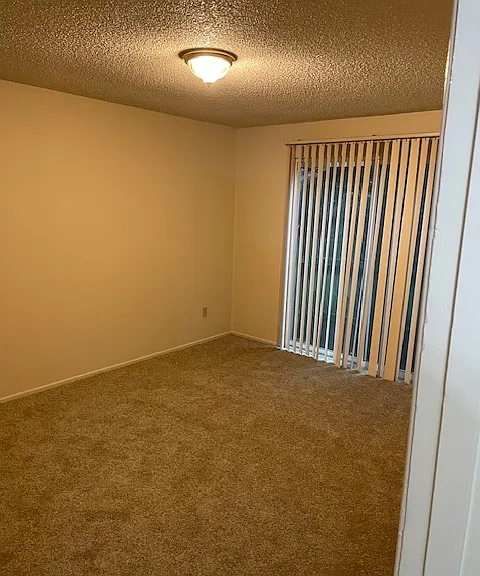 1819 SE Stark St #1819 — Photo 6