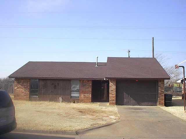1st image of 805 E Colorado Ave