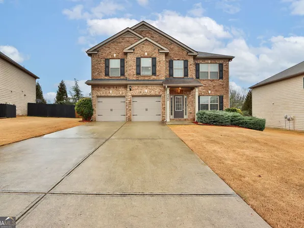 4565 Baldwin Dr, Cumming, GA 30028