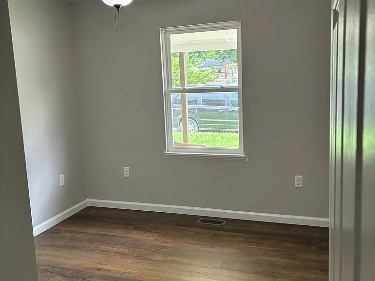 103 Rosewood Dr — Photo 14