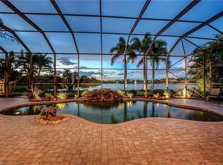 19225 La Serena Dr, Estero, FL 33967