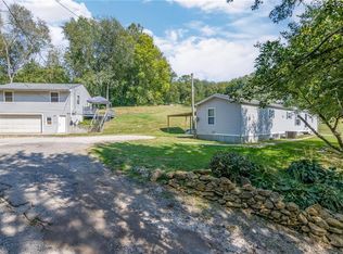 305 Green St, Saint Joseph, MO 64505