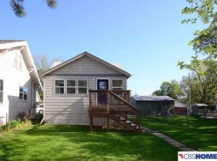 1512 Berry Ave, Omaha, NE 68107