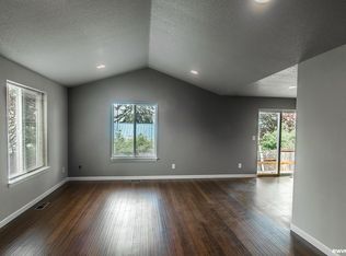 148 Steelhammer Rd, Silverton, OR 97381