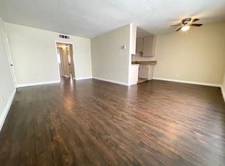 1124 N Olive Dr, West Hollywood, CA 90069