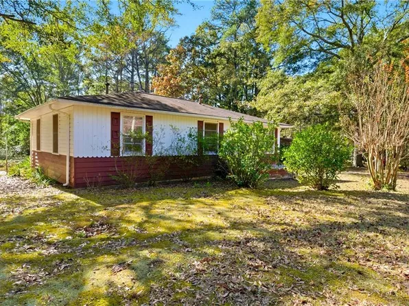 15 Dixie Dr, Stockbridge, GA 30281