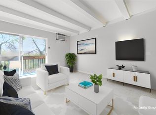 380 Ramsey St APT 1B, Saint Paul, MN 55102