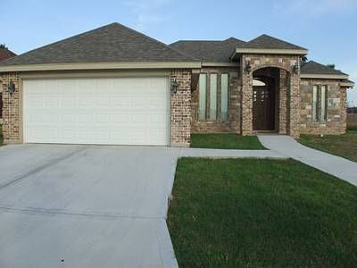 1st image of 305 San Jose Dr