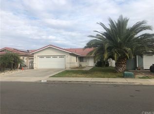 264 White Oak Rd, Lake Elsinore, CA 92530