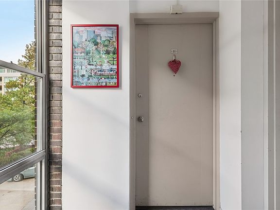 2nd image of 552 N Neville St APT 21
