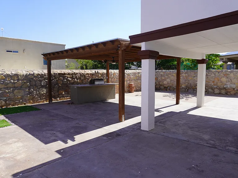 429 Sonaran Ct — Photo 34