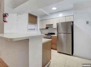 433 Lincoln Ave APT C002g, Orange, NJ 07050