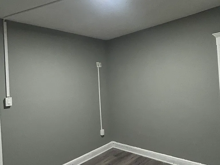473 Putnam St #1 — Photo 4