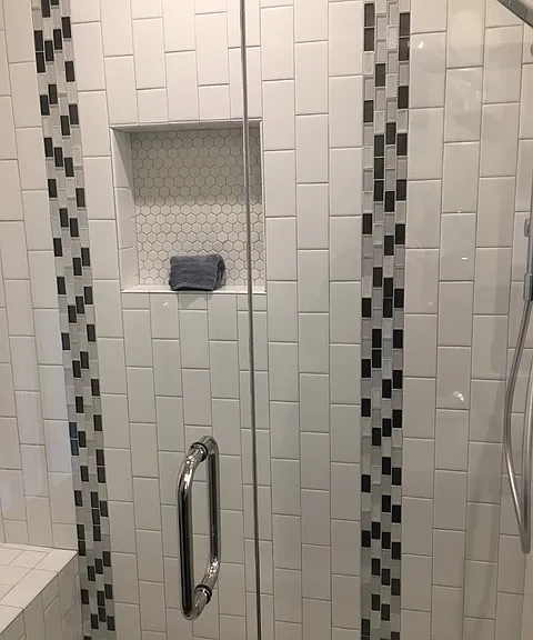 Unit 11 shower