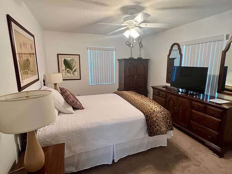 8159 Alhambra Ct — Photo 12