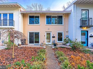 11495 Waterview Cluster, Reston, VA 20190