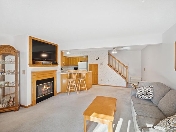 3rd image of 1505 Millpond Ct