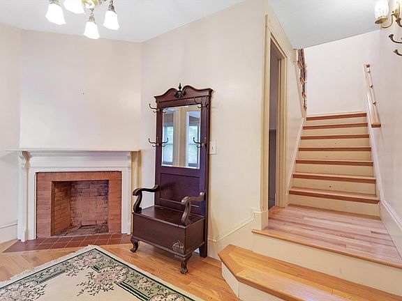 4th image of 38 5th St #38