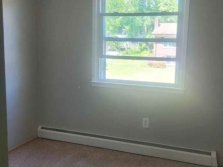 3807 Danbury Ct — Photo 7