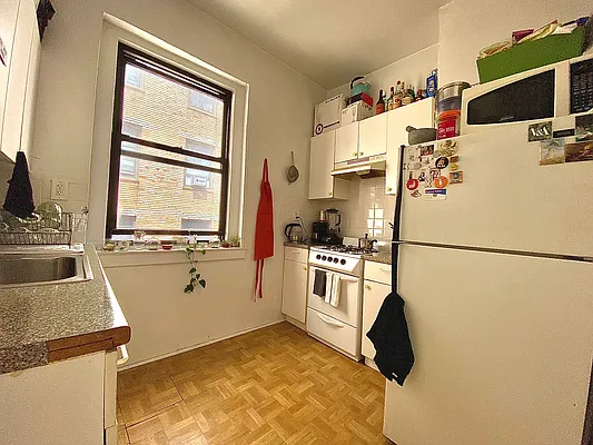 Rented by Oxford Property Group | media 15