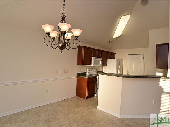 4th image of 509 Golden Grove Lane