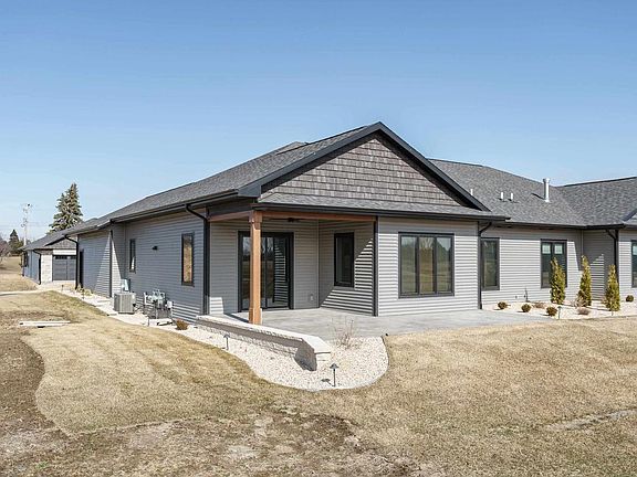 4th image of 353 Ridge View Drive #11