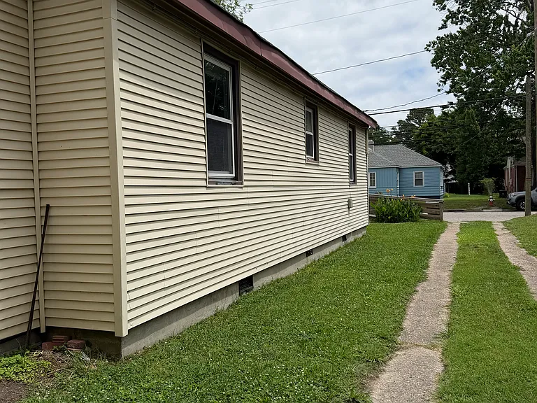 3915 Shell Rd — Photo 9