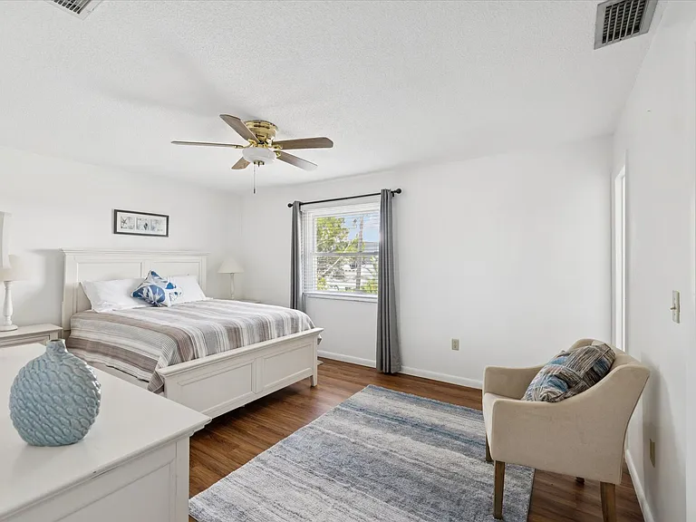 3272 Minnow Creek Dr — Photo 15