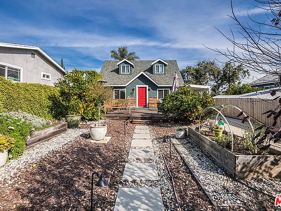 2nd image of 3141 Garden Ave