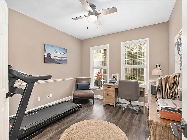 5512 NW 51st Ave — Photo 13